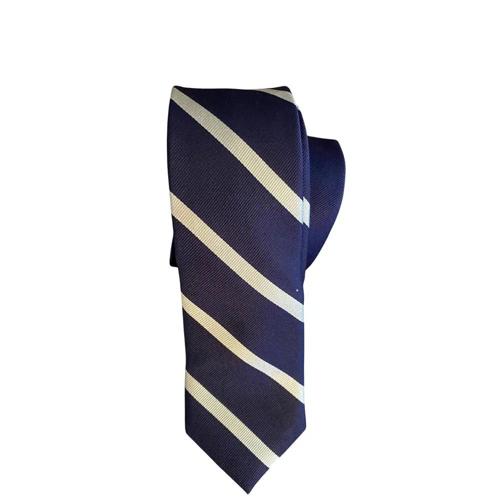 Tommy Hilfiger Mens Navy Blue White Striped 100% Silk Necktie Classic Preppy Tie